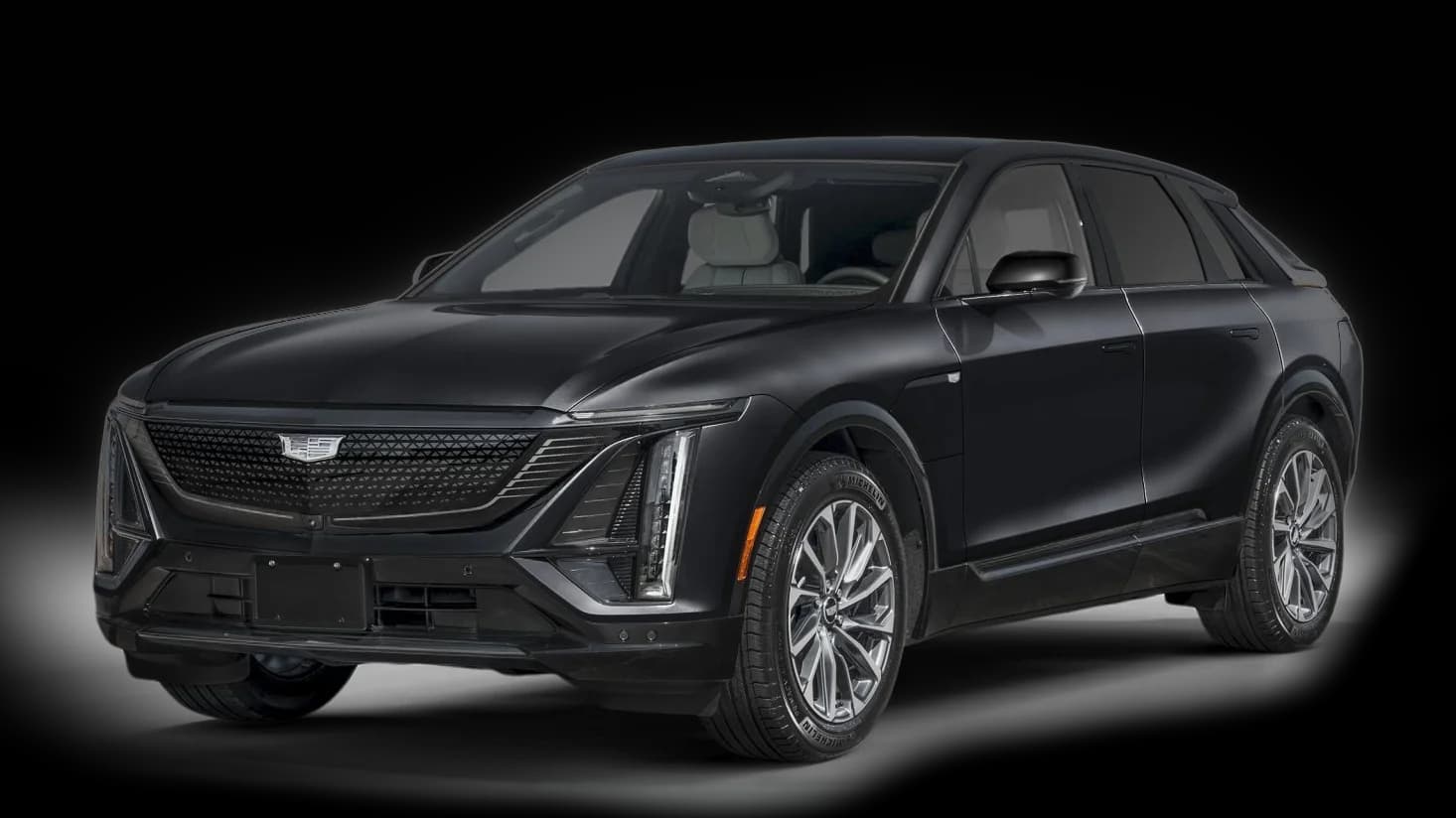 Lux VIP Cadillac Sedan (Lyriq)